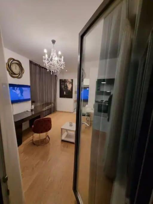 Chic Studio Pallady Apartment Bucharest Exterior photo
